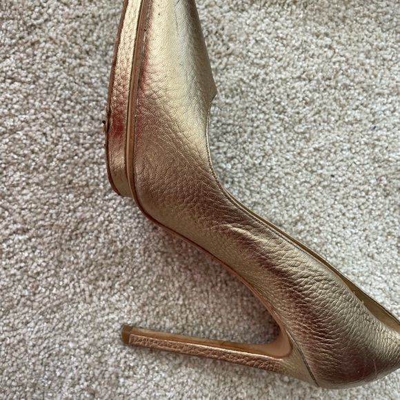 Enzo Angiolini good pointed toe pumps - Picture 2 of 6